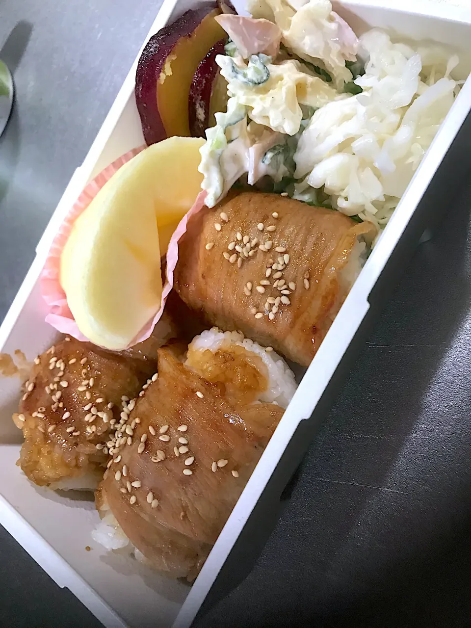 肉巻きおにぎり弁当|ちーさん