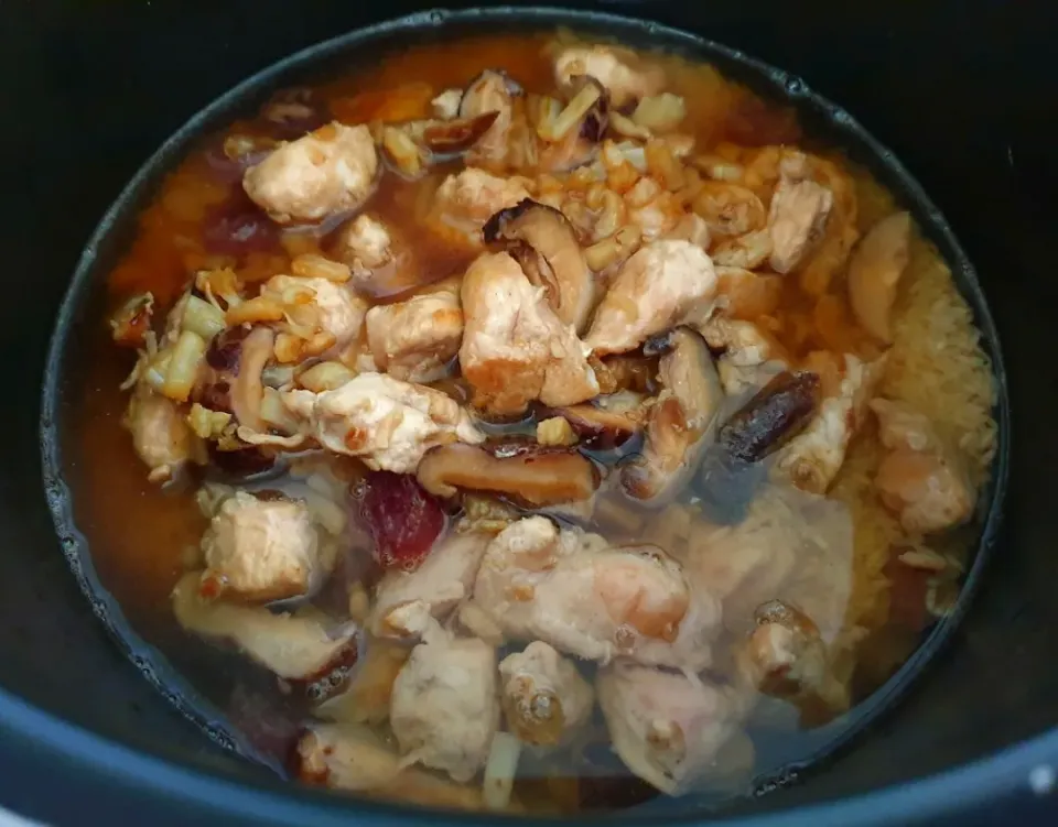 envymaqueen's dish envymaqueen's dish Claypot Chicken Rice|envymaqueenさん