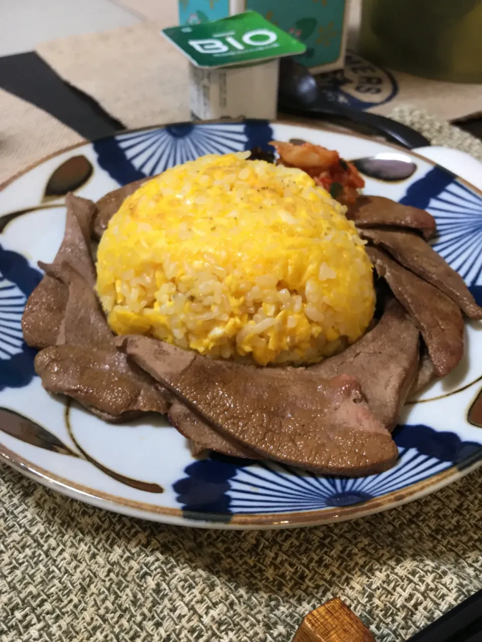 チャーハンと焼きレバー|くろさん