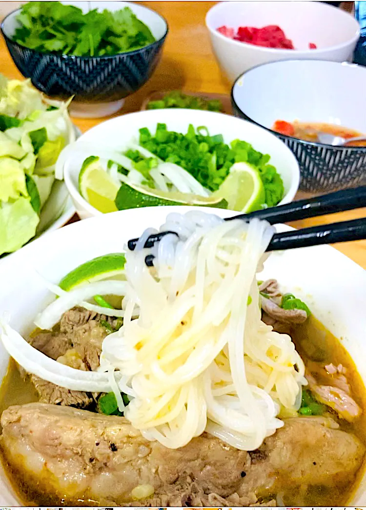 ビーフポークスペアリブフォーヌードルスープ Beef&pork spare ribs Pho noodle soup|MJ🇵🇭🇯🇵さん