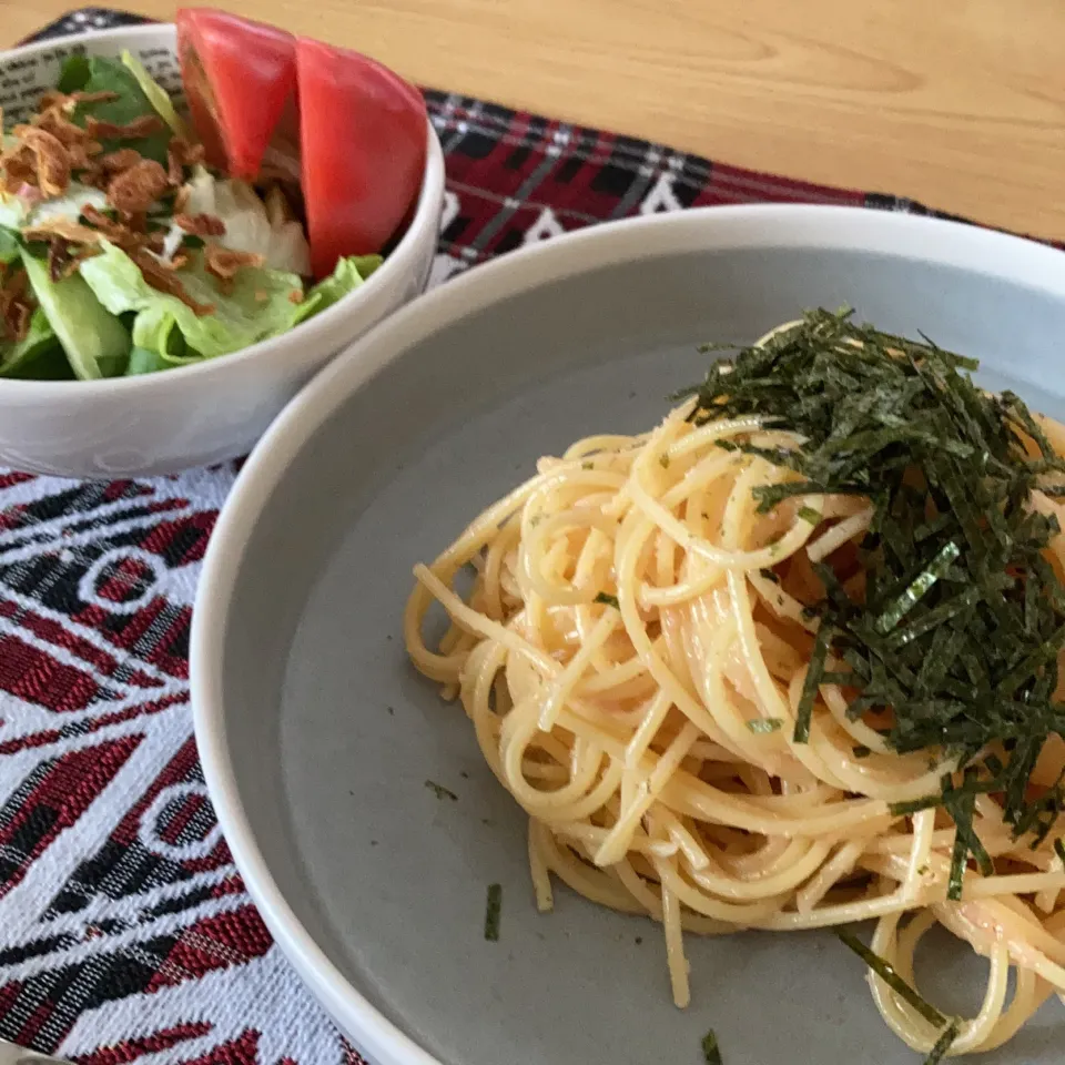 Snapdishの料理写真:昼食|ツインうさぎさん