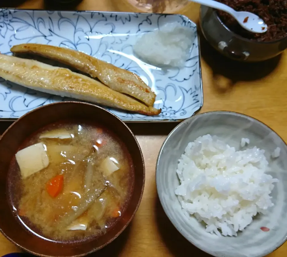 Snapdishの料理写真:晩ごはん🌃|しまだ ちえこさん