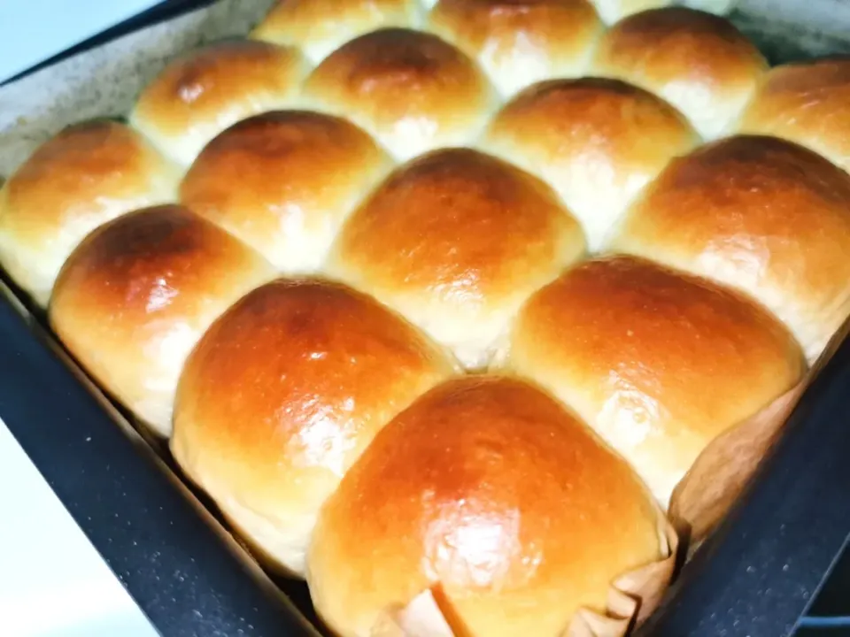 Buttery soft buns|Nafiさん