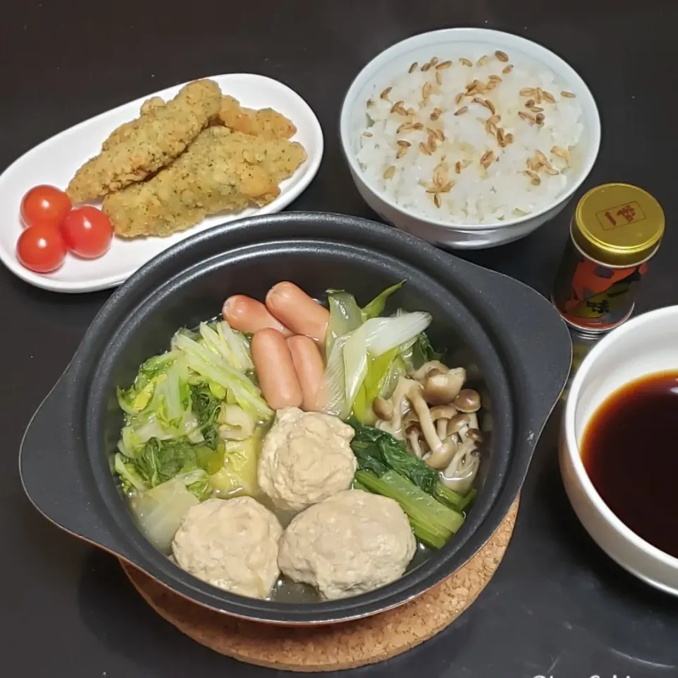 Snapdishの料理写真:鶏団子鍋|Yukiさん