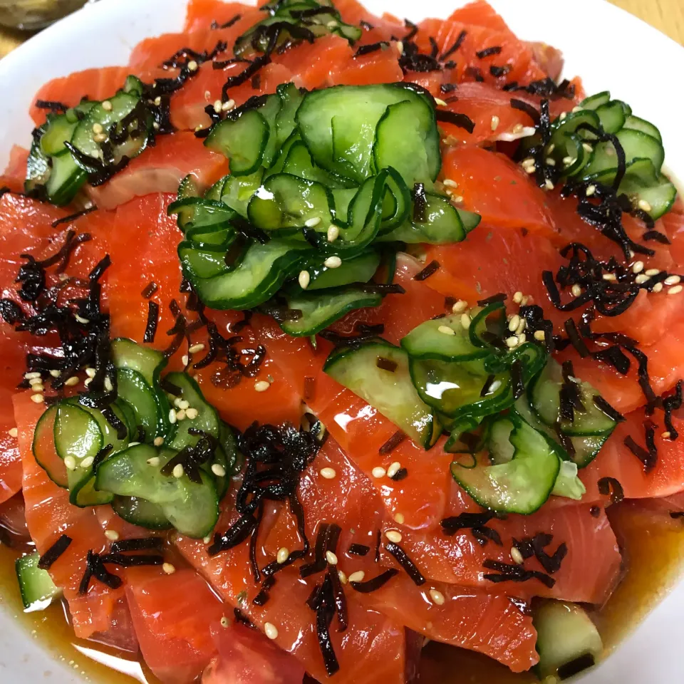 サーモンの塩こんぶ〆カルパッチョレモン風味|のろさん