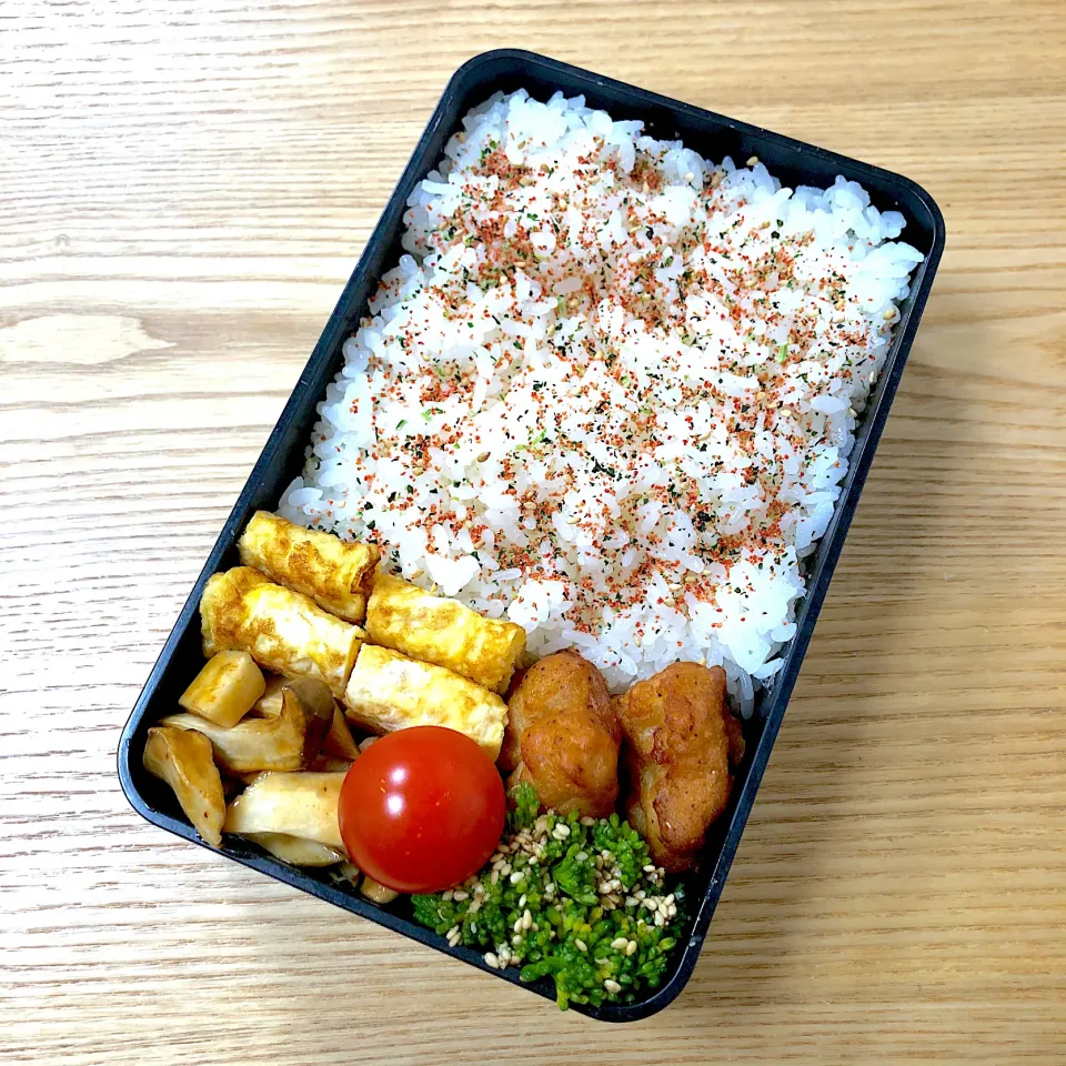 Snapdishの料理写真:月曜日の旦那さんのお弁当🍙|むさけんさん