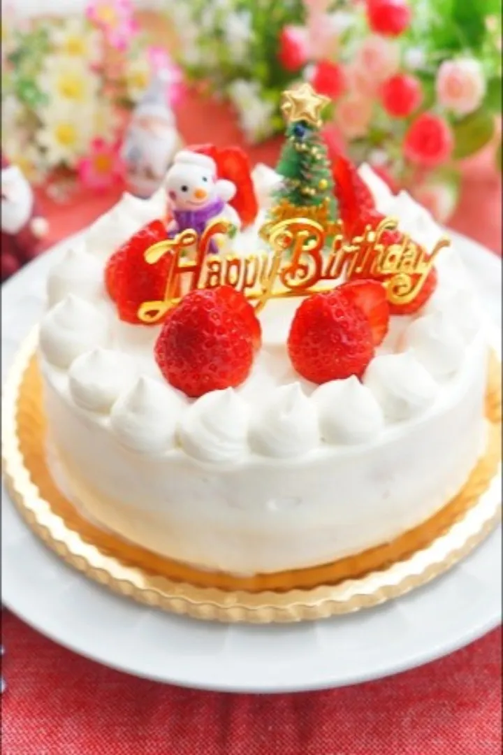 Snapdishの料理写真:長女誕生日&クリスマスパーティーのためのケーキ|ちいさなしあわせキッチンさん