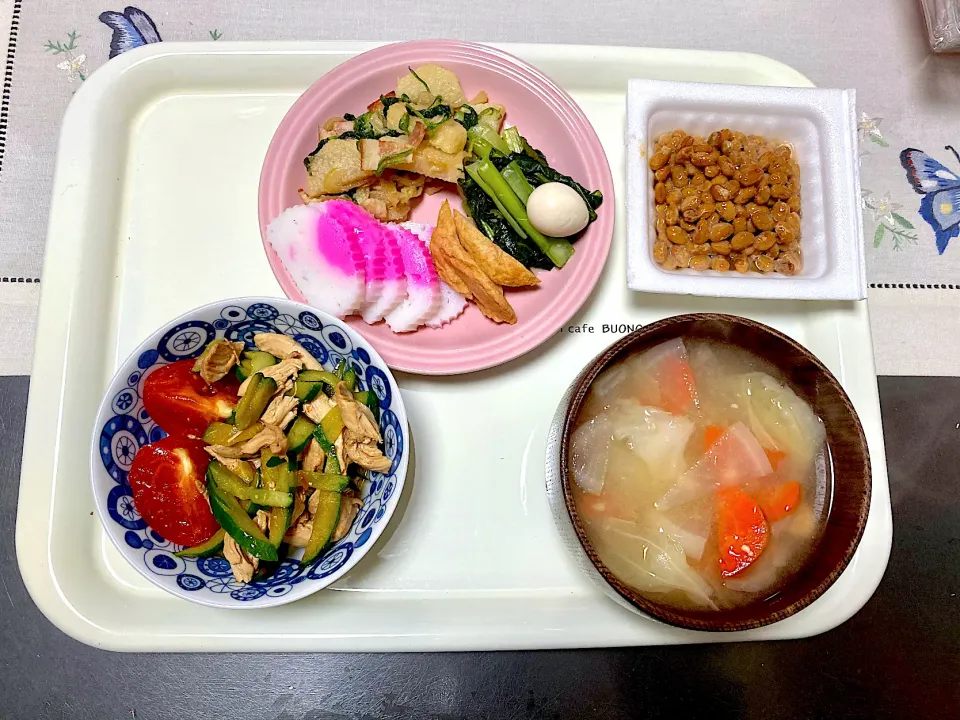 ささみと胡瓜とトマトのさっぱりレモン和えのご飯|みよさん