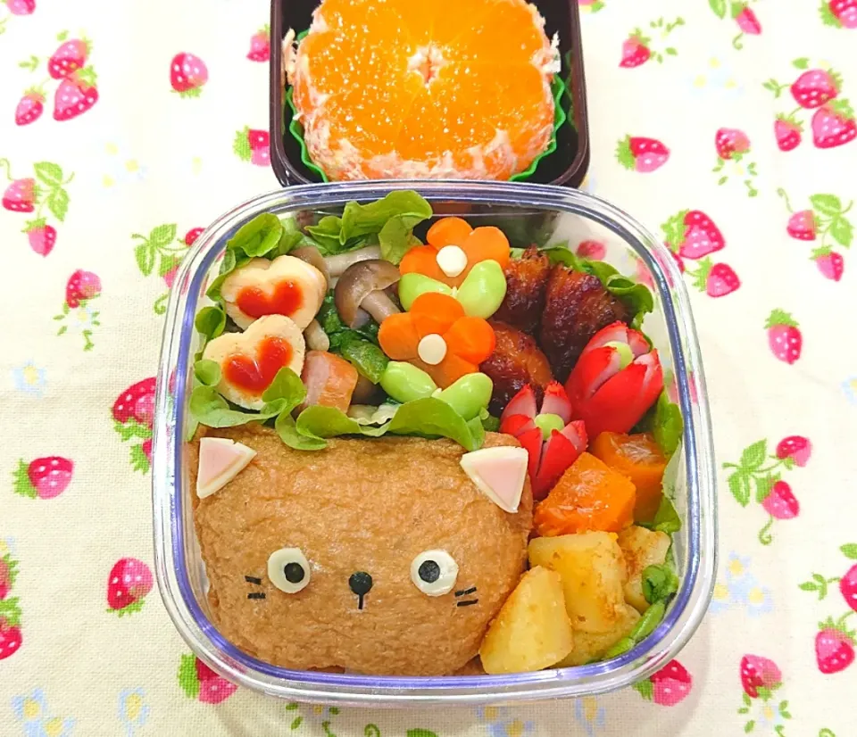 Snapdishの料理写真:猫ちゃんお稲荷さん弁当❤️|みちゅあしさん