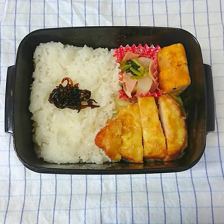 Snapdishの料理写真:チキンチーズ焼き弁当|jun(・x・)さん