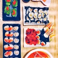 It's good to have a light dinner for having Sushi & Topokki 😃🍣🍲|Mel Emel Imeldaさん