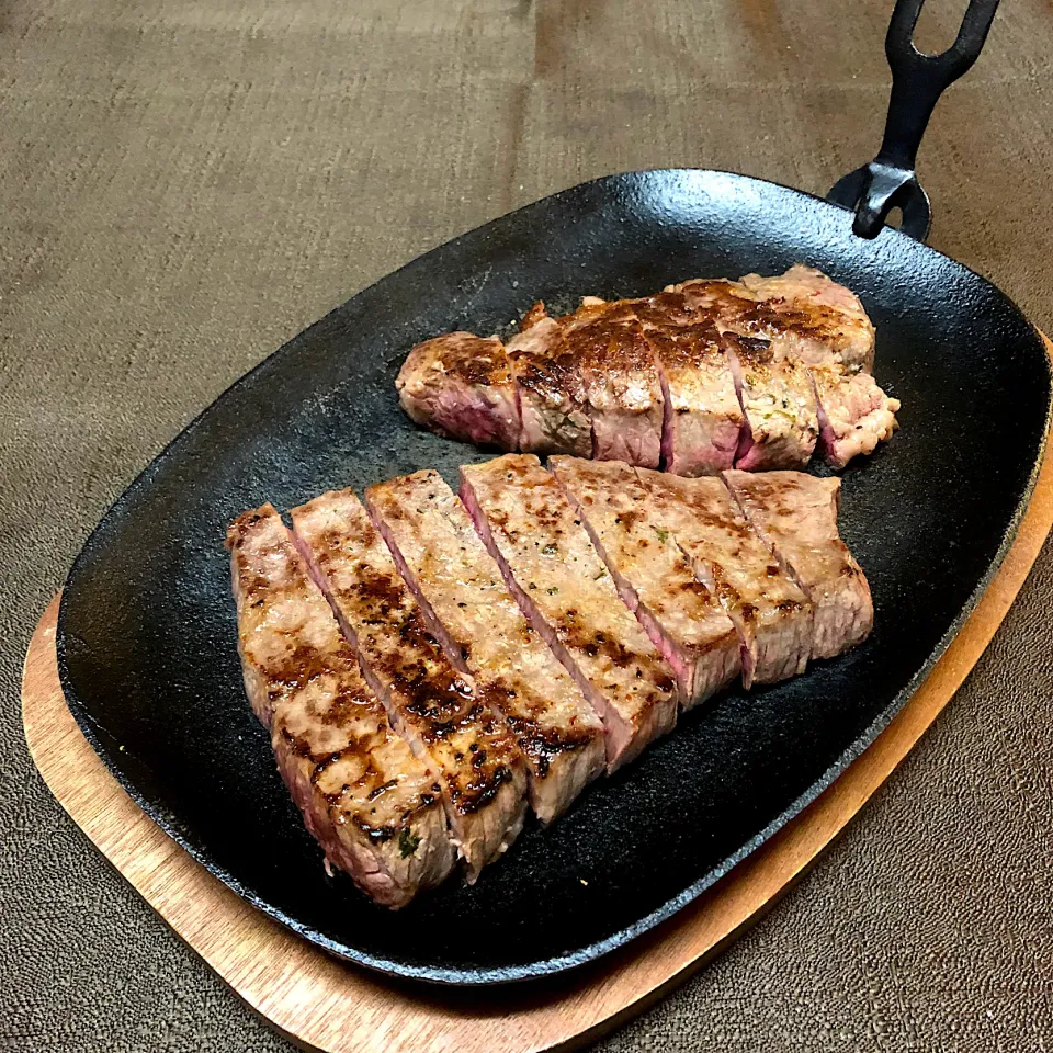 黒毛和牛A5 ステーキ🥩|henryさん