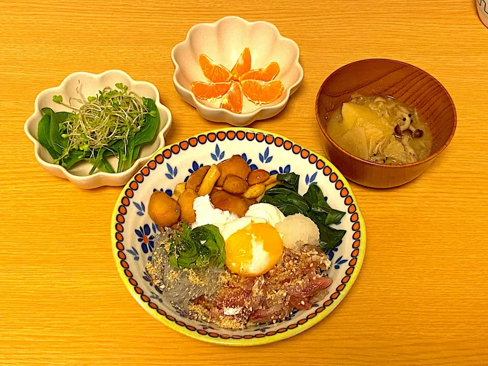 Snapdishの料理写真:お刺身、生シラス丼|あさみさん