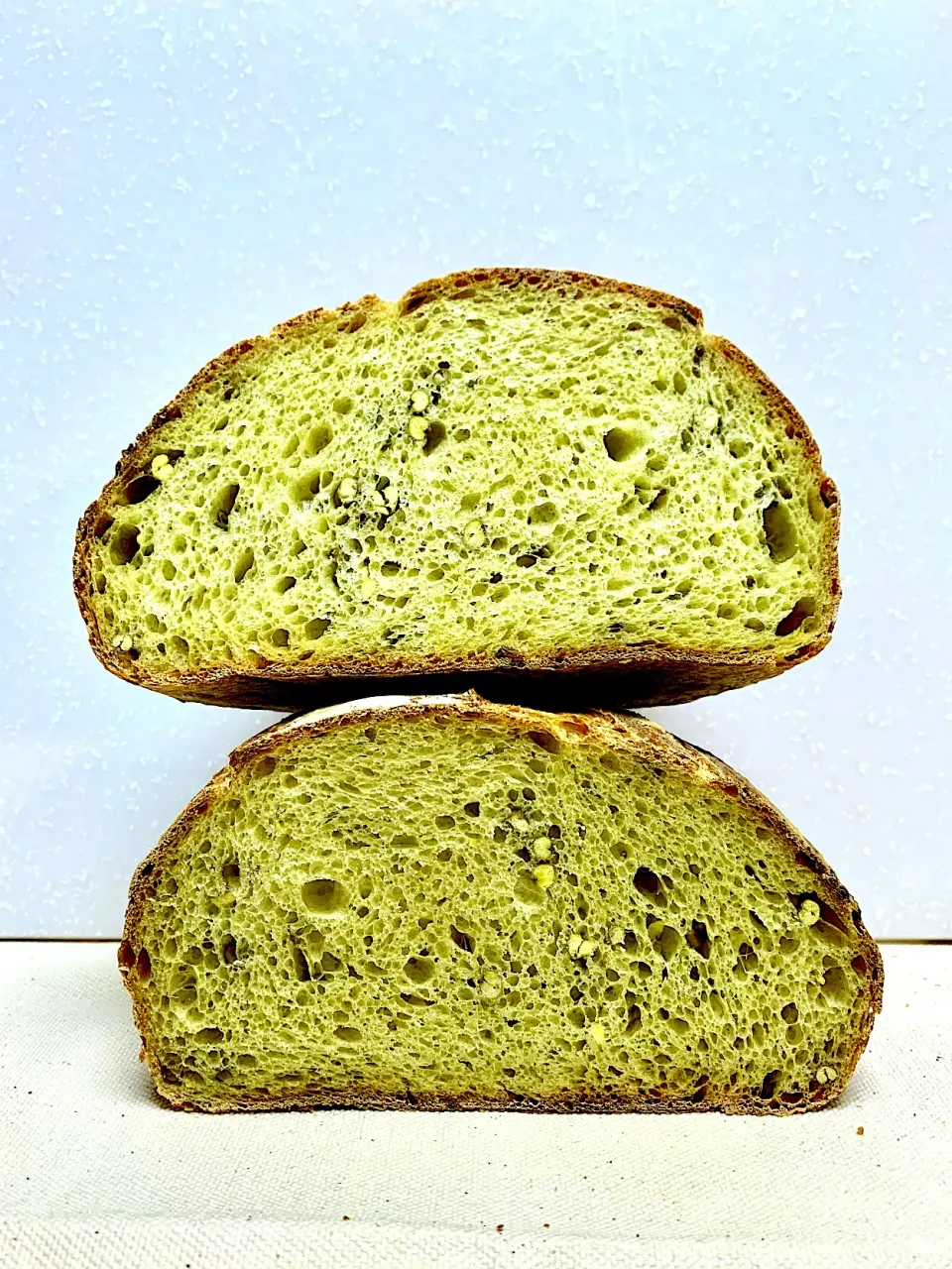 Mung Bean & Caraway Sourdough Bread (pic 2)|gonbenさん