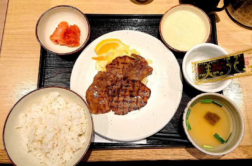 牛タン朝定食|哲さん