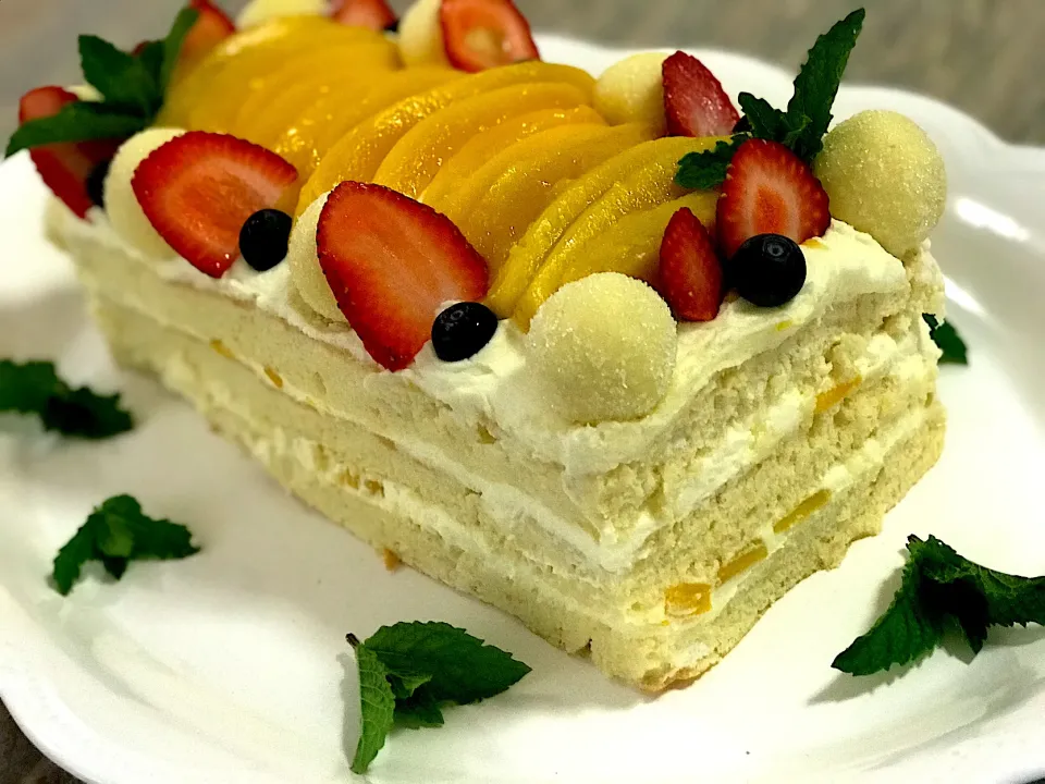 Mango with pastillas de leche short cake|Babyluv Cabrera Ocampoさん