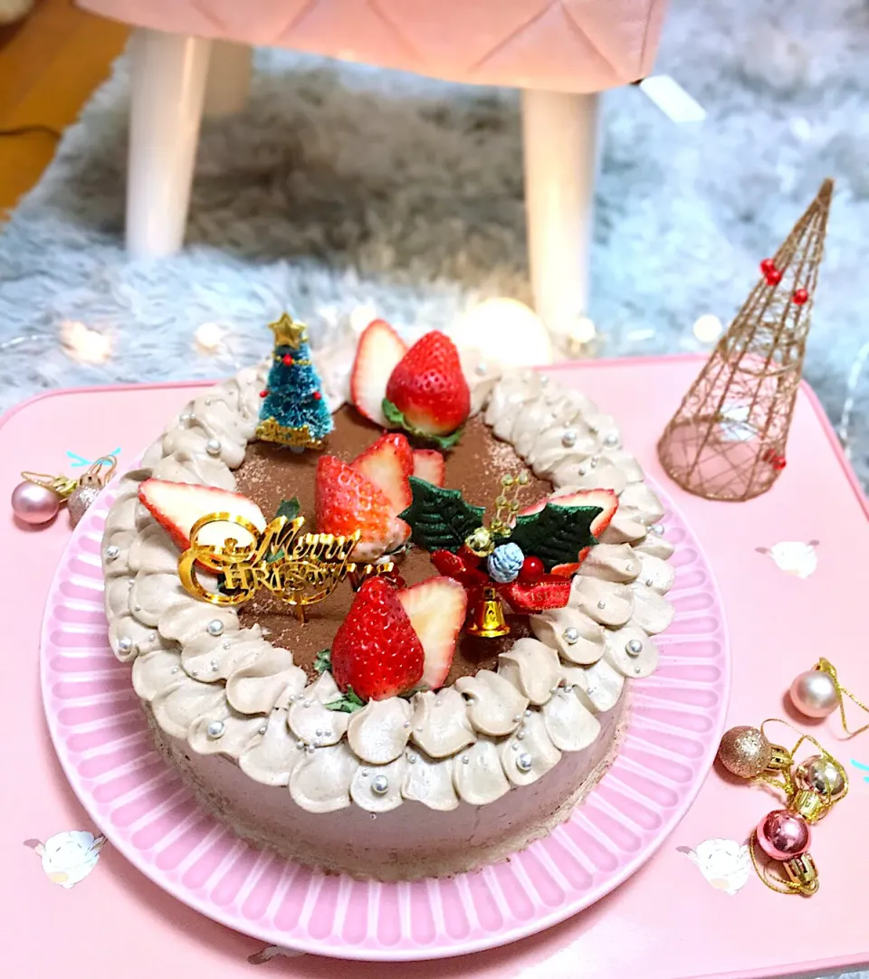 sucreroomさんの料理 いちごのデコレーションケーキ作りました🍓🍓🍓|sucreroomさん