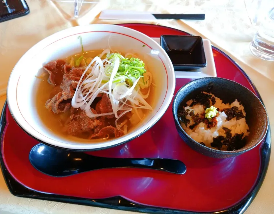 カルビラーメンと韓国海苔ごはん定食|岩﨑 正勝さん