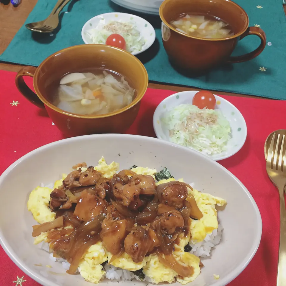 Snapdishの料理写真:イヴは閉じない親子丼🎄🍗|waiwaiさん