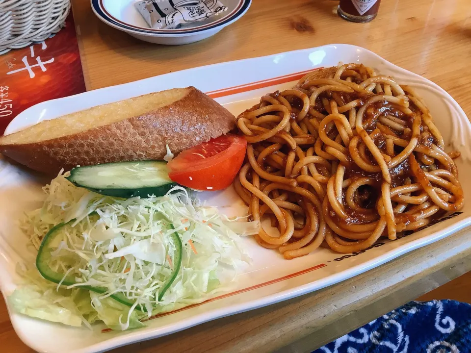 コメダさんのミートソース🍝😋|アライさんさん