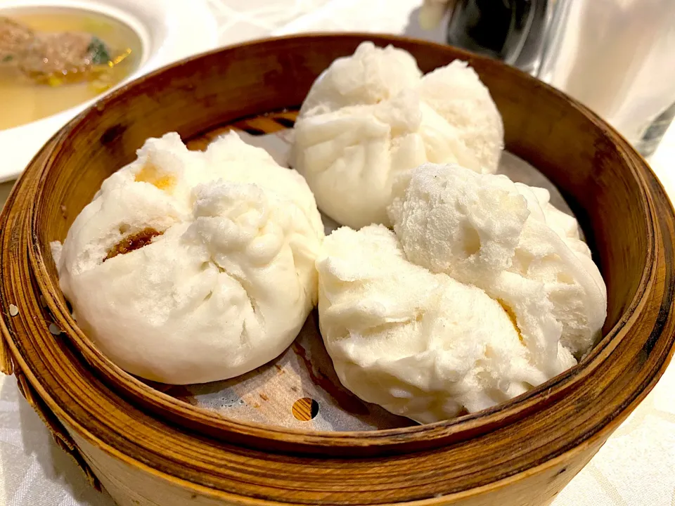 Steamed barbecued Iberian pork buns|skyblueさん