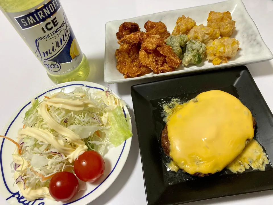 今宵は、チーズハンバーグ🧀|Kojiさん