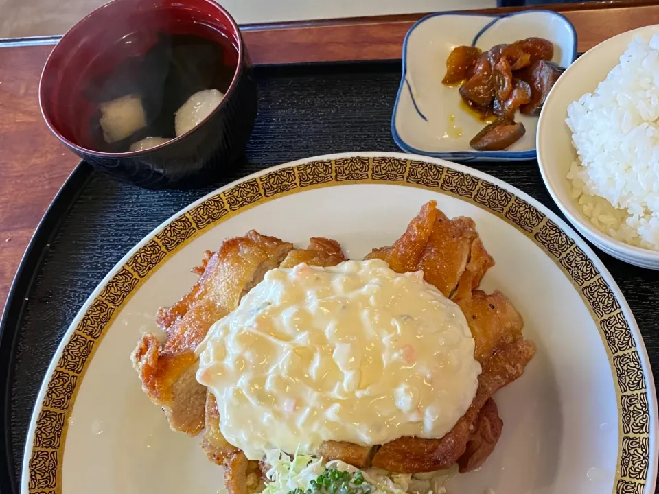 和風レストランみよしさんのチキン南蛮ランチ|Morito Kamiyaさん