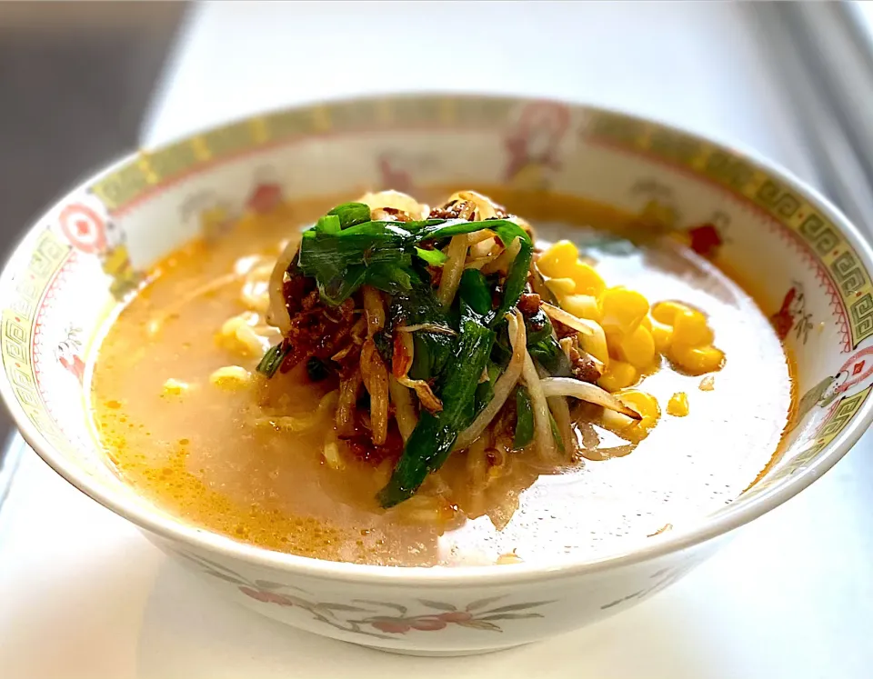 ピリ辛味噌ラーメン|かっちゃん杉さん