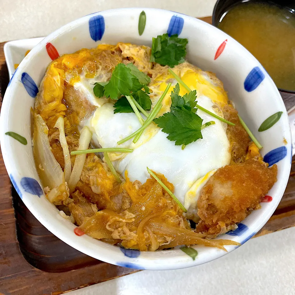 Snapdishの料理写真:かつ丼@とんかつ後楽(葉山)|塩豚骨さん