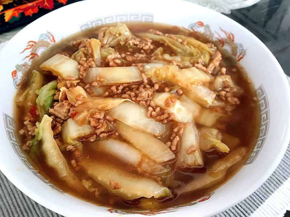 ひき肉白菜の餡掛けラーメン🍜😋|アライさんさん