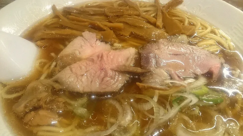 【1956年創業】
中華そば 共楽
竹の子そば（950円）
＋麺大盛（50g、50円）
＠銀座、銀座一丁目 、東銀座
（JR有楽町駅から徒歩5分）
20265|大脇さん