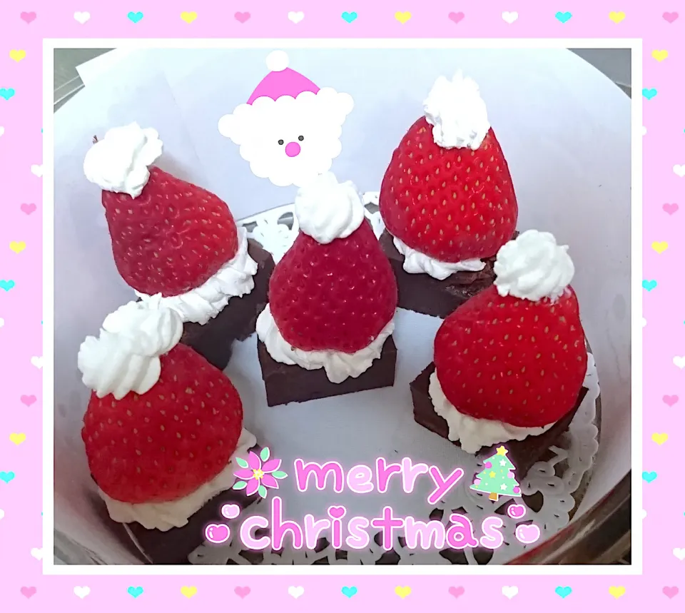 Snapdishの料理写真:🍓ブラウニーサンタさん❤|しょこたん😋さん