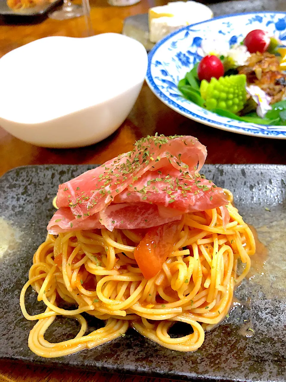 冷製トマトパスタ|さんだーさん