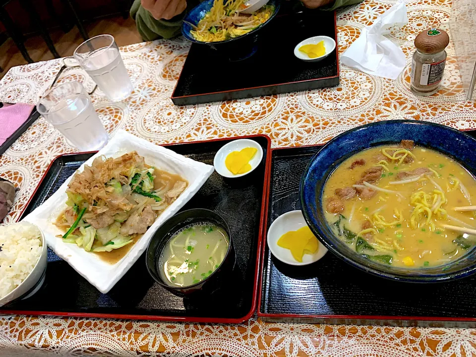 Snapdishの料理写真:大食い定食　Tiger kitchen|dabasyuさん