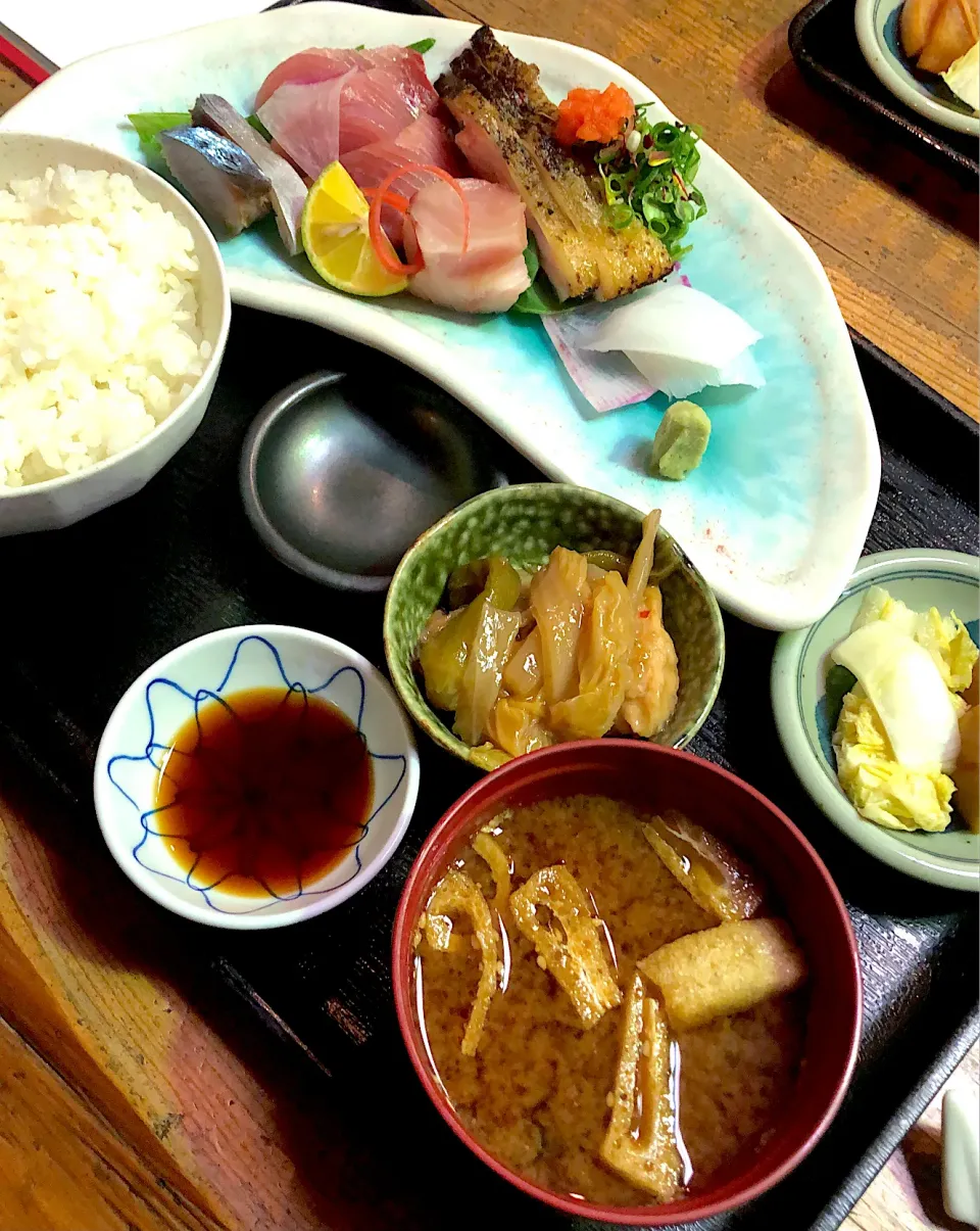 おまかせ刺身定食|藤本 ひろきさん