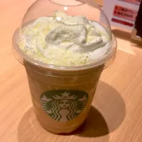 ハニーホイップフラペチーノ| チビ狼さん