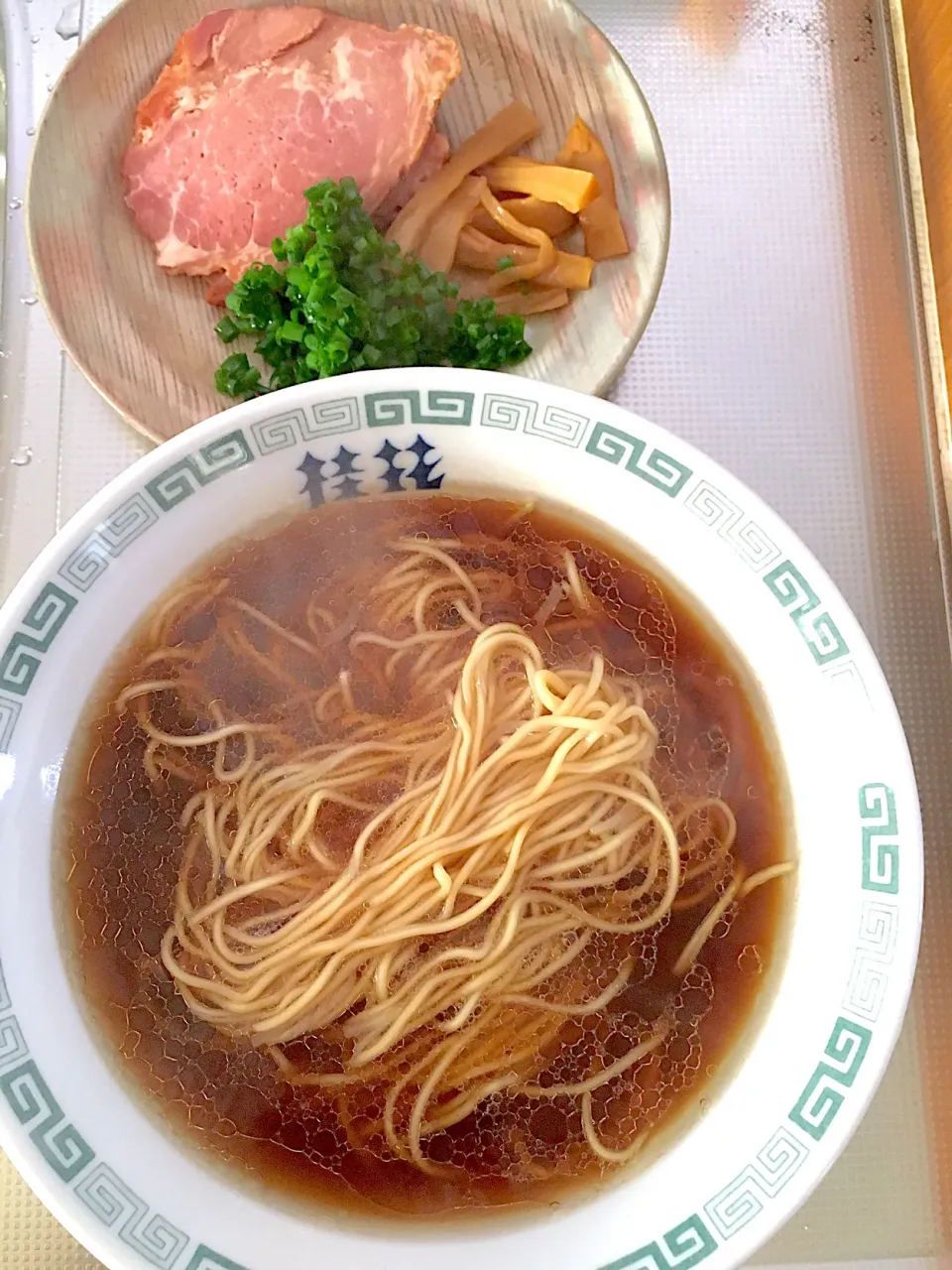 Snapdishの料理写真:飯田商店醤油ラーメン|めんちゃんさん