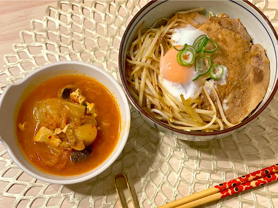 豚丼とチゲスープ|ひろさんとゆりさんさん