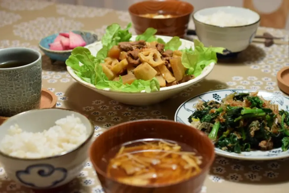 れんこんとモツの煮物|うにんぱすさん