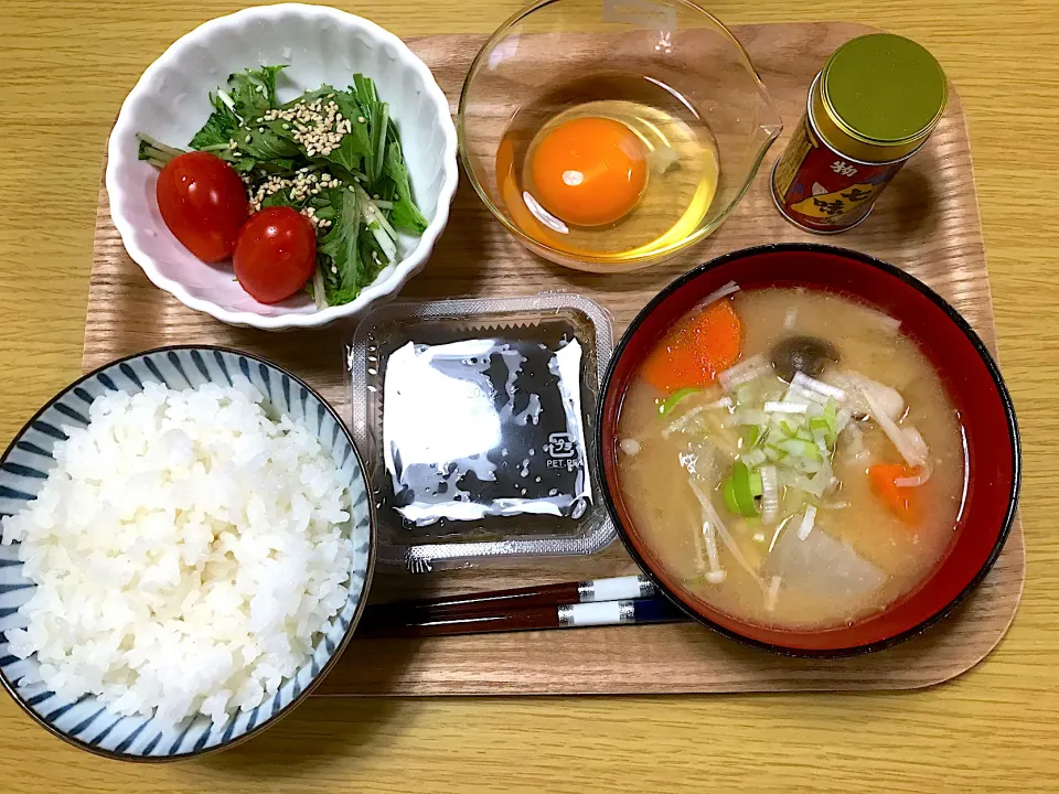 豚汁朝食|共働き営業ウーマンの酒飲みご飯さん