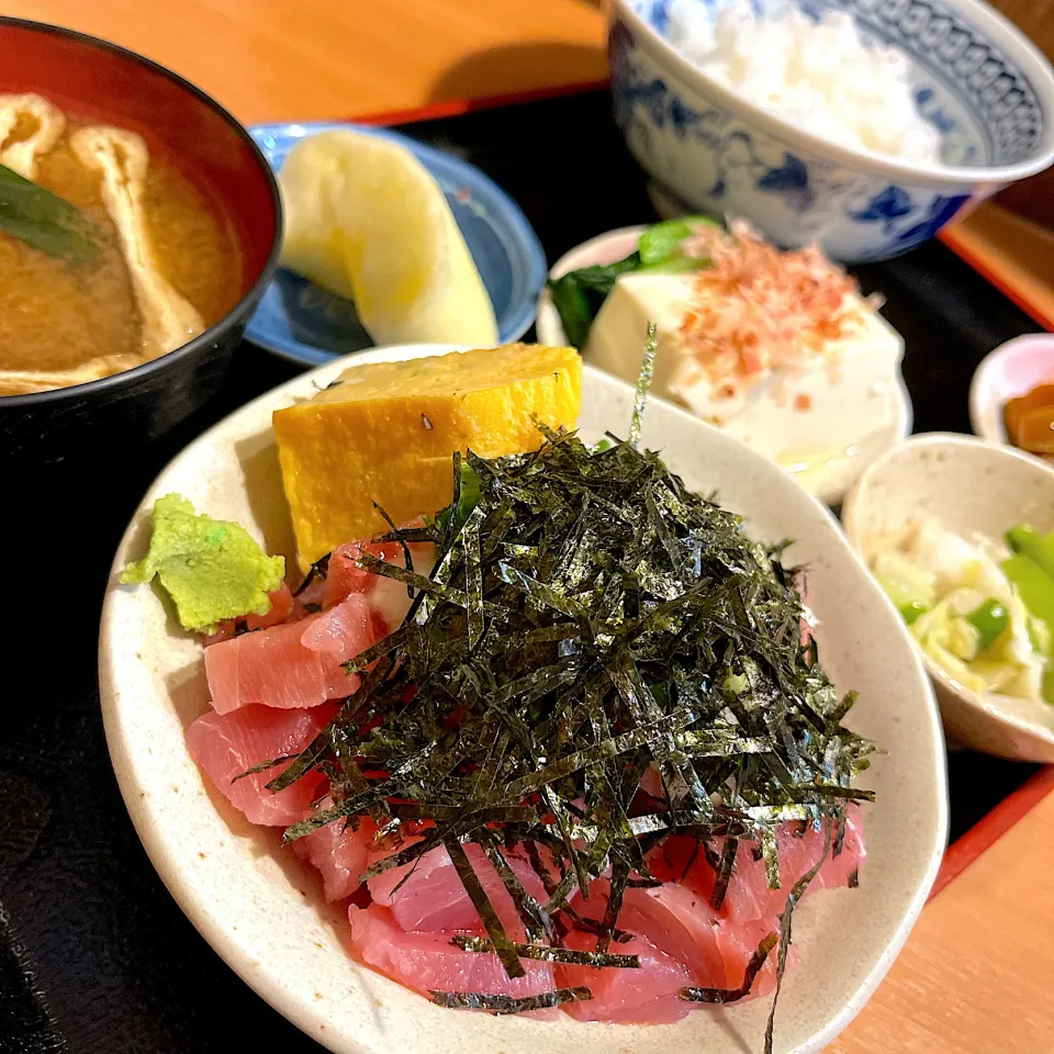 まぐろ納豆定食@わさび(月島)|塩豚骨さん