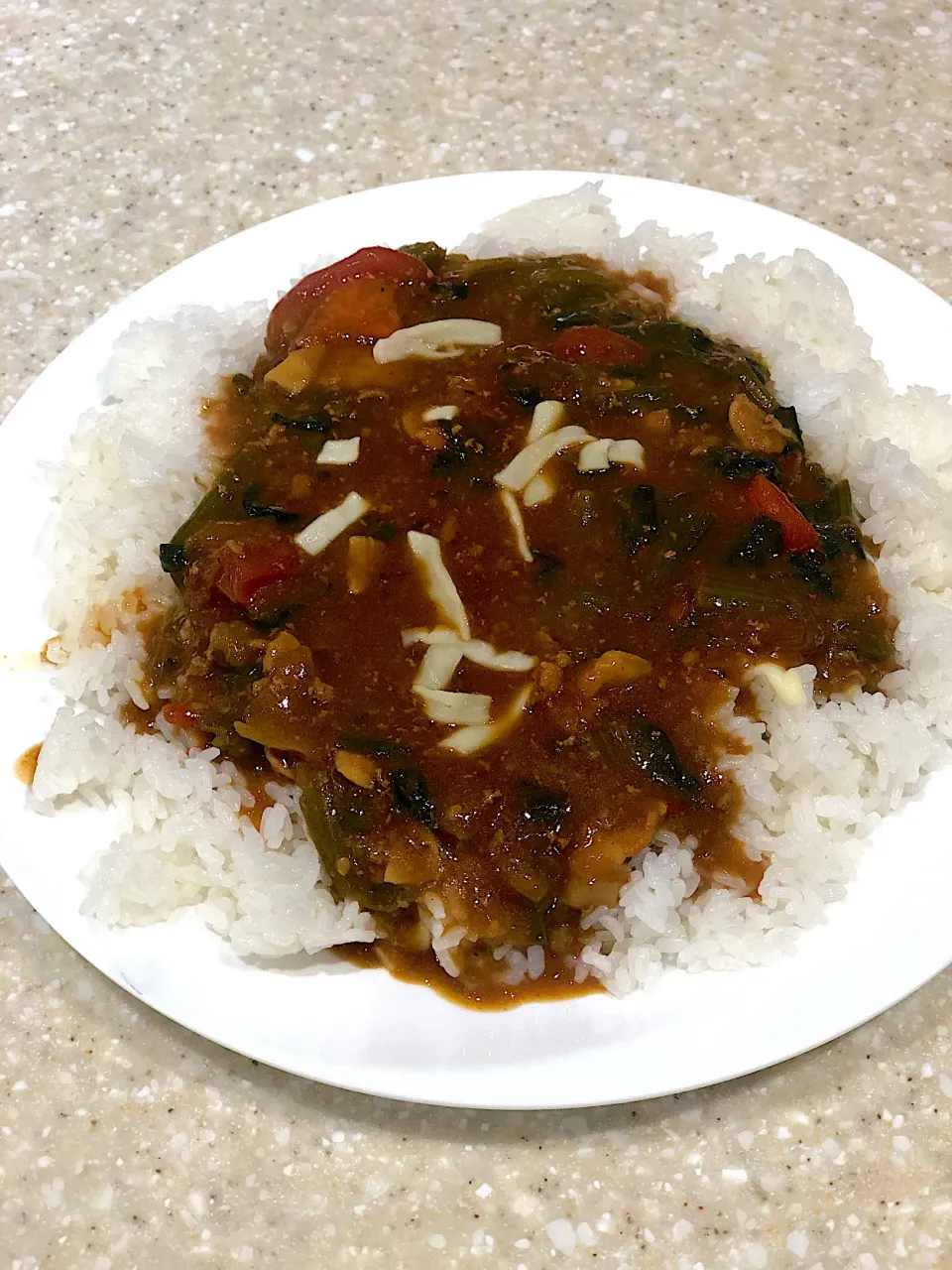 チーズ🧀ほうれん草トマト🍅カレー🍛！|Mayumiさん