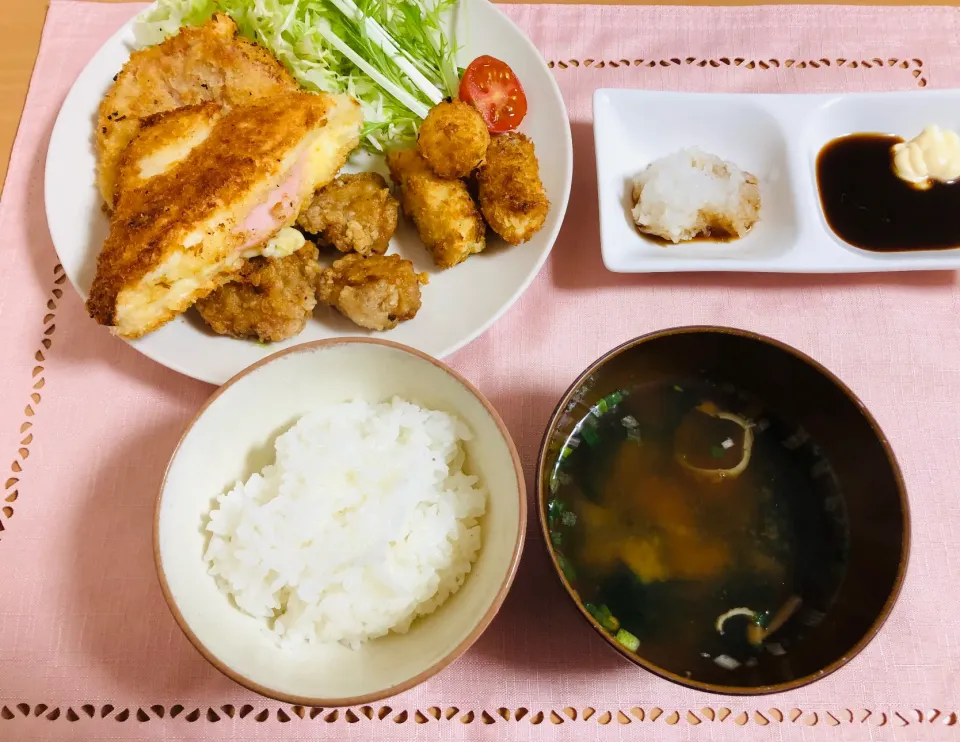 Snapdishの料理写真:【茶色飯】はんぺんハムチーズ　ねぎ　唐揚げ　ハムカツ|飛鳥さん