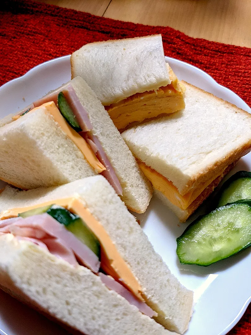 卵焼きのサンドイッチ初めて作った|ぽっぽさん