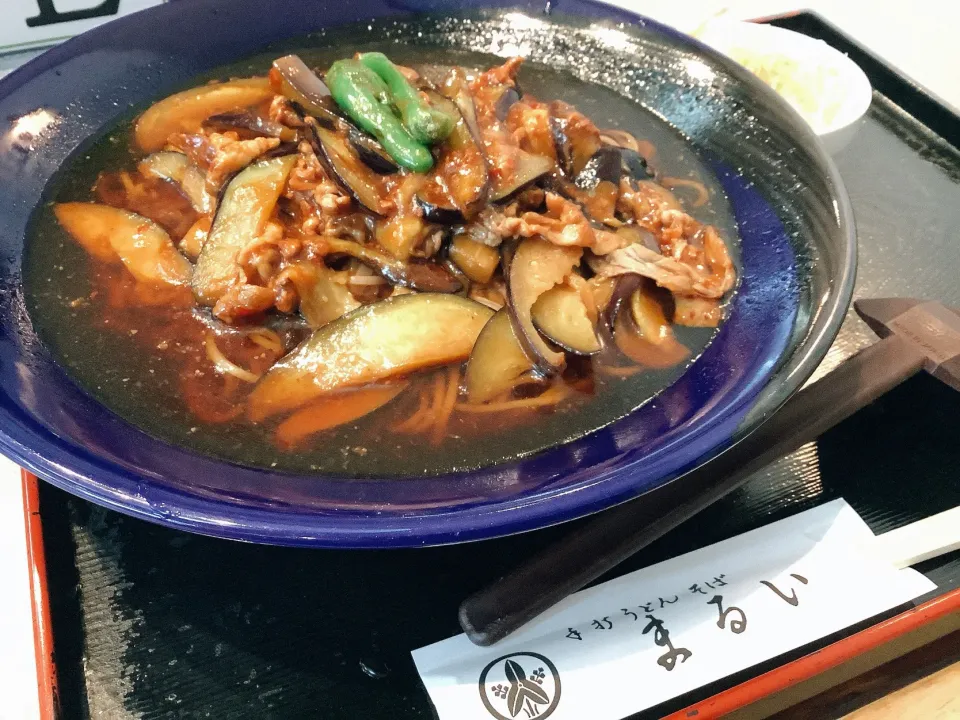 年越し蕎麦😋「冷やし肉茄子蕎麦」|アライさんさん