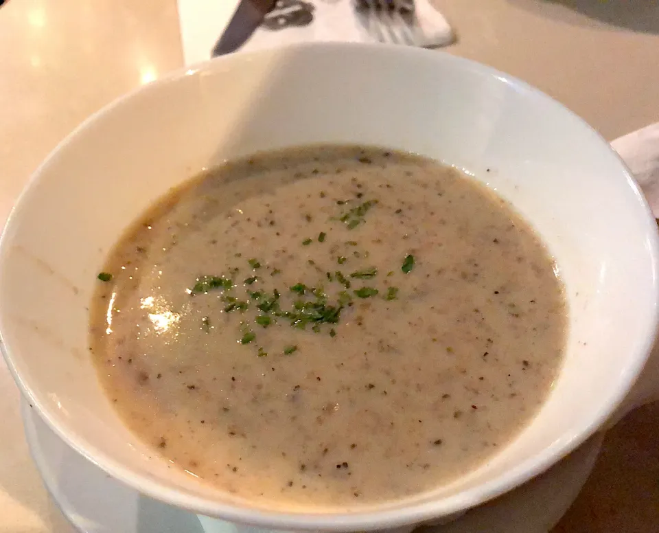 Black truffle soup 😍😍😍 #truffle|Cherieさん