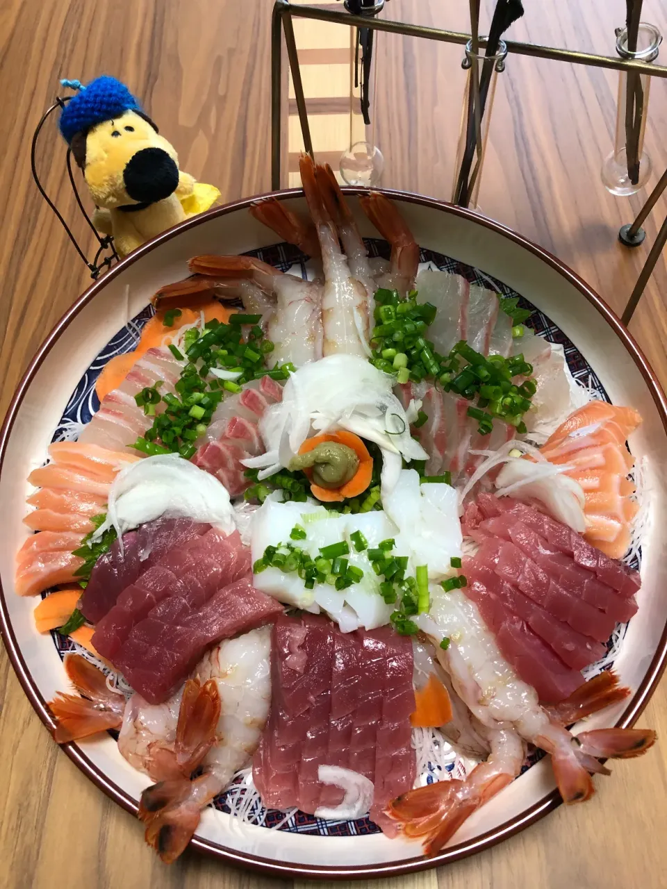 Snapdishの料理写真:お刺身盛り合わせ|ajiponさん