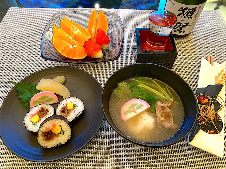 新年あけましておめでとうございます🎍⛩ ㊗️   2021年元旦の朝ご飯✨　今年も宜しくお願い致します🤲|yokoさん