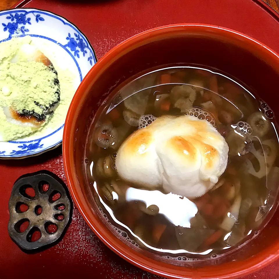 小豆雑煮と青きな粉餅|sobacoさん