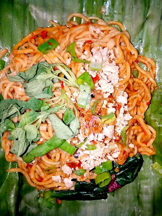 Mie Bakar pedas manis|Leny Septiantoさん